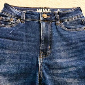 Miami Fit Dark Blue Skinny Jeans Size 01